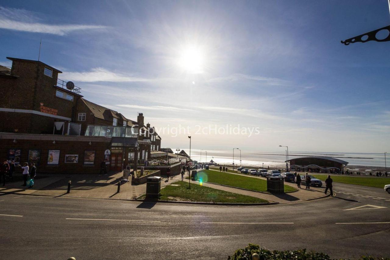ホテル Brilliant Caravan For Hire At Manor Park In Hunstanton Norfolk Ref 23176K エクステリア 写真